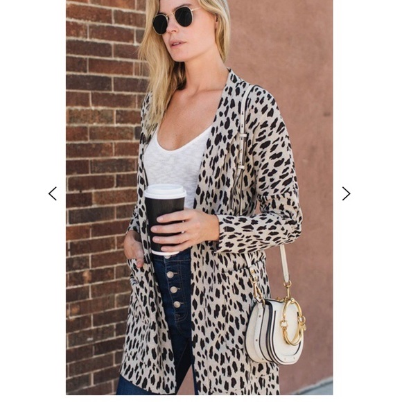 Amaryllis Sweaters - New Amaryllis Leopard Open Cardigan w/ Pockets